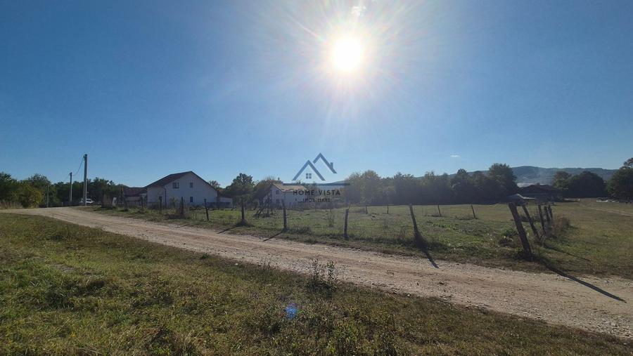 Teren intravilan 899 mp – Curtea de Arges, Strada Strada Valea lui Alb