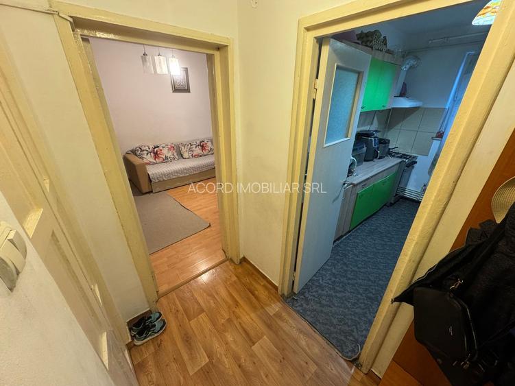 Apartament 2 camere zona Tomis 2 cu Centrala si Loc de Parcare - 8