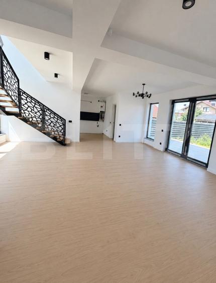 Casa noua de vanzare, finisata la cheie, teren 540 mp, 157 mp - Sanpetru