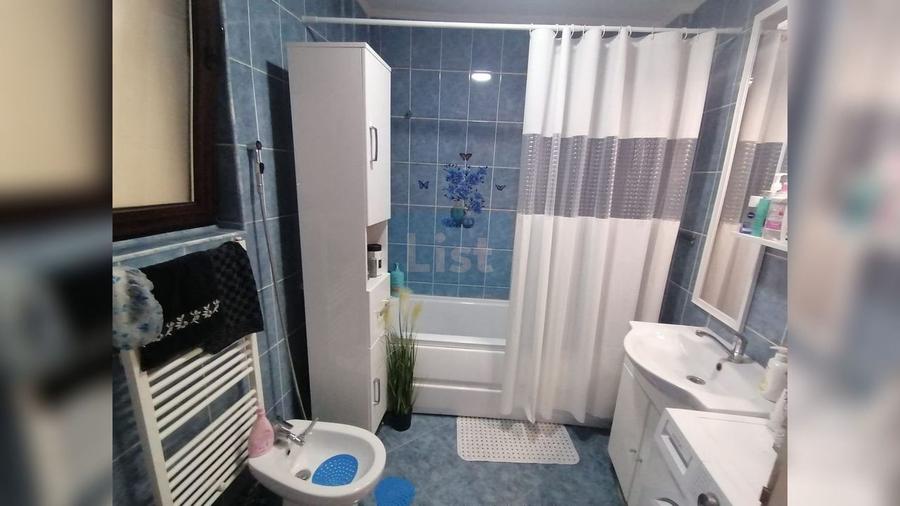 Apartament Ultracentral 3 camere,et.2, Campia-Turzii, fără comision!!!