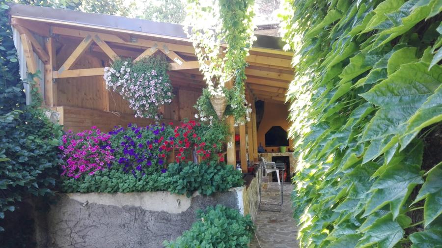 Floreasca / Casa Individuală cu 4 Apartamente - Birouri / Parcare + Curte / 2021