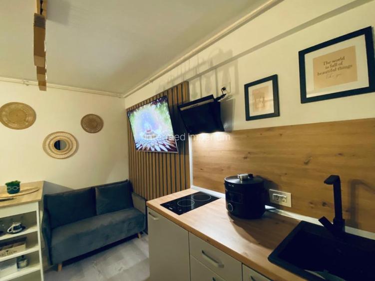 Mamaia Sat prima linie la Mare doua studiouri etaj 2 si 3 moderne - 7