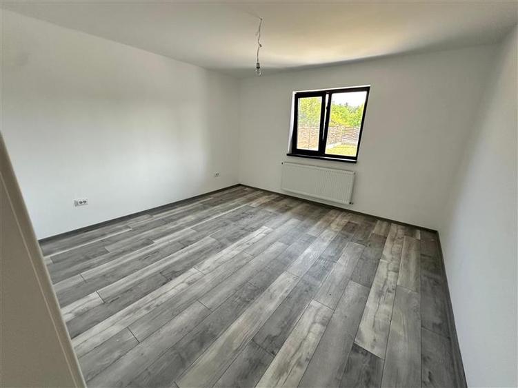 Casa 3 camere, Poiana cu Cetate