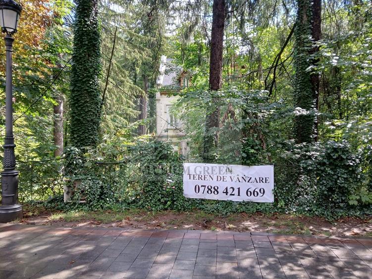Proprietar vand teren 3349 mp in centrul orasului Sinaia
