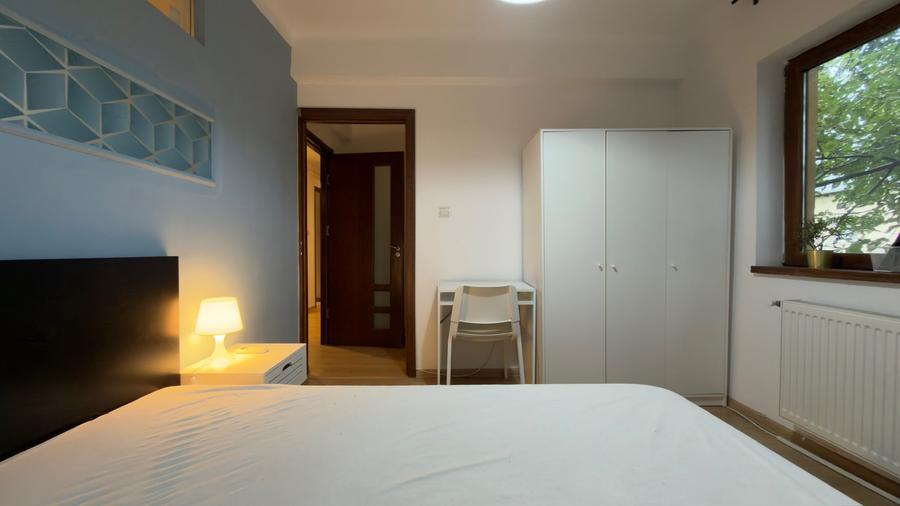 2-Bedroom Apartment – Near Cișmigiu Park