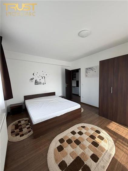 2 camere l Str.Eroilor l Parcare l Floresti