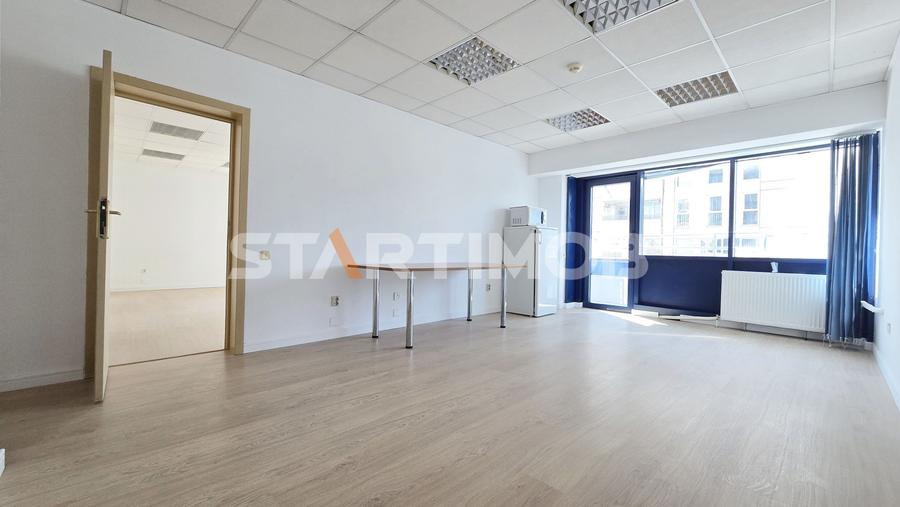 Spatiu birouri zona Centru Civic