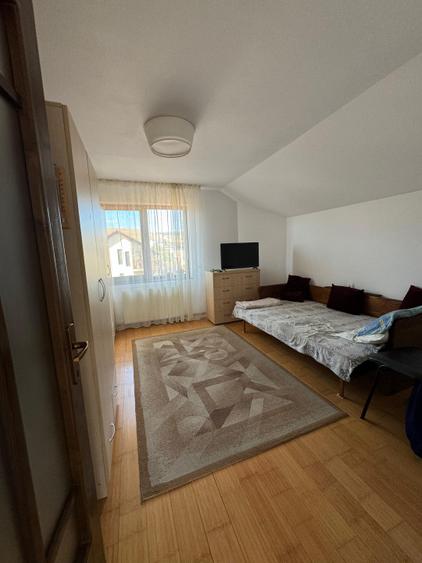 Casa individuala 165 mp utili, 350 mp teren , 2 parcari , Floresti