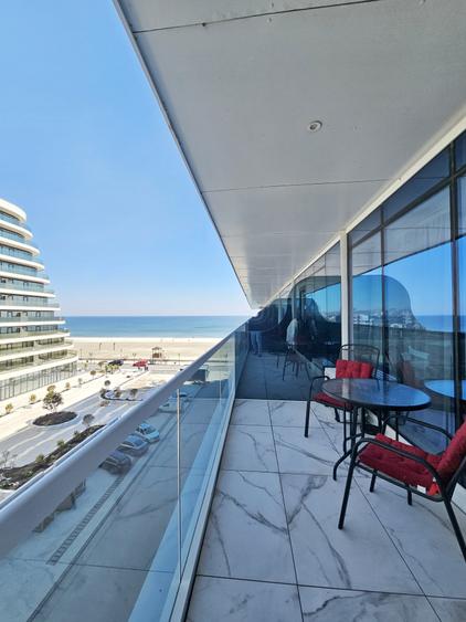 Rezidenta cu priveliste la mare in Titanic White Resort