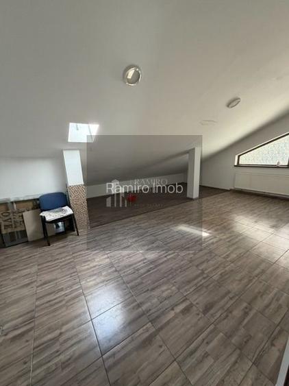 Spatiu Comercial / Birouri Metrou Aparatorii Patriei - 13