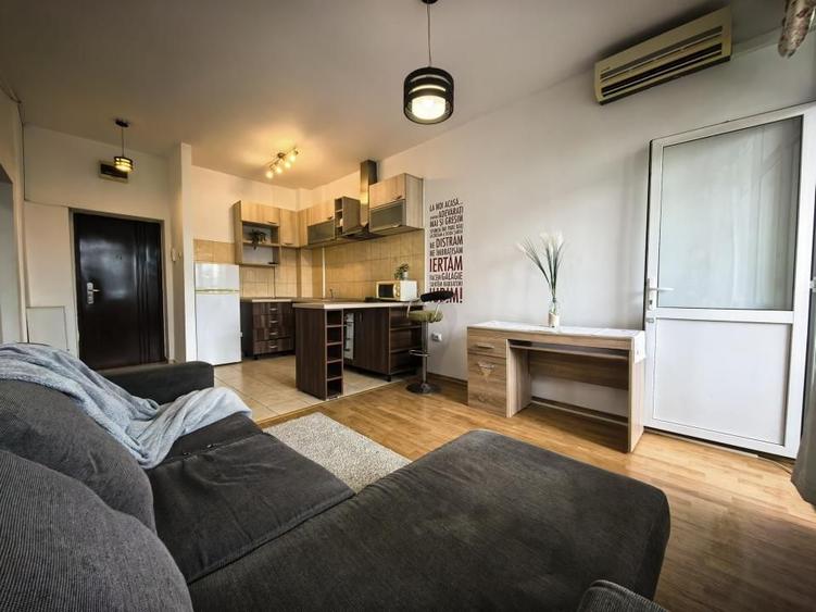 Apartament 2 camere 47 mp mobilat utilat etaj intermediar