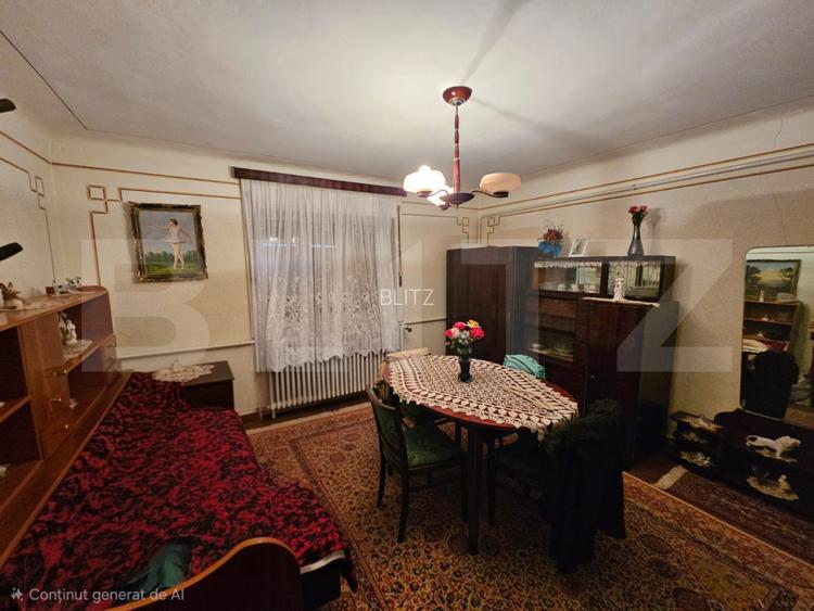 Casă spațioasă cu 4 camere, bucătărie de vară și teren, Cugir - 11