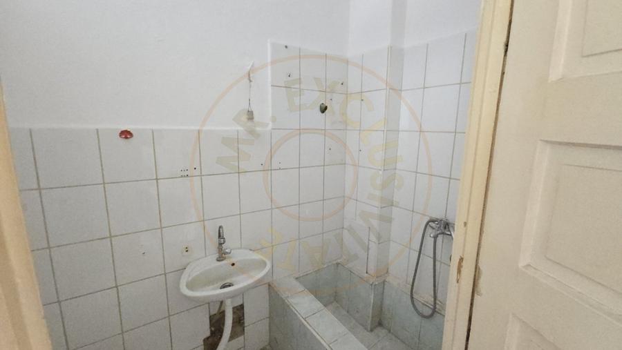 De Vanzare Casa 2 camere P-ȚA Mica