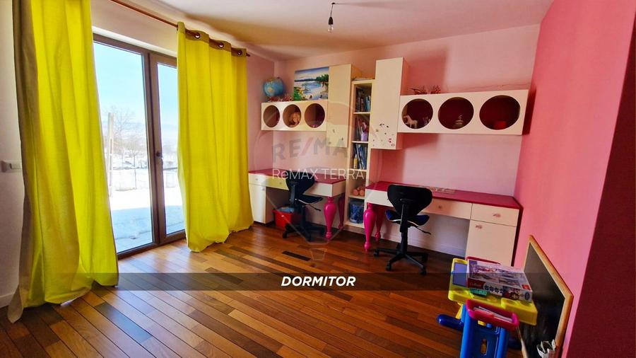 Casă la cheie, proprietate deosebită în Buzești, P+E și teren 3657 mp - 26