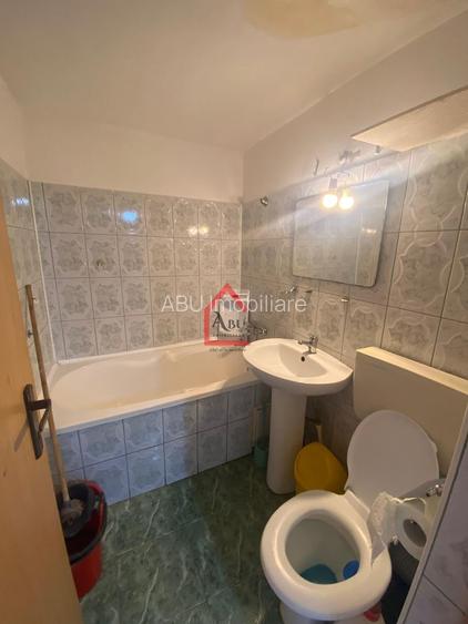 Ap 2 camere decomandat | zona Mircea cel Batran - 7