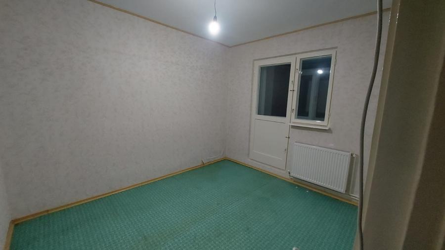 Apartament 3 camere decomandat IREG Siderurgistilor