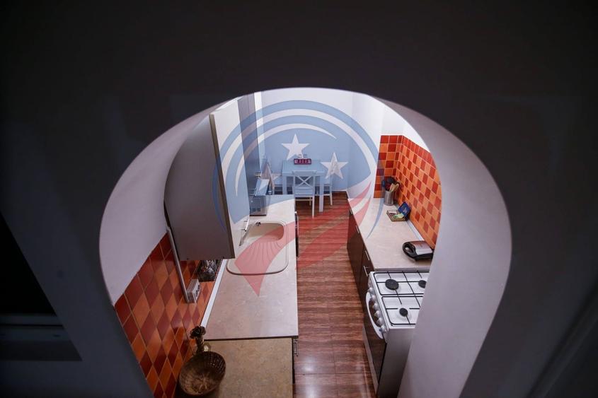 Apartament 2 camere decomandat/de inchiriat/ultracentral/Craiova