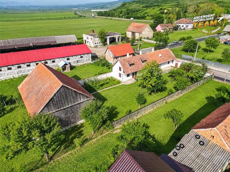 Casa traditionala transilvaneana in zona pitoresca