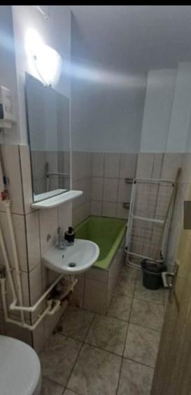 Garsonieră zona abator  mobilată utilată   25 mp