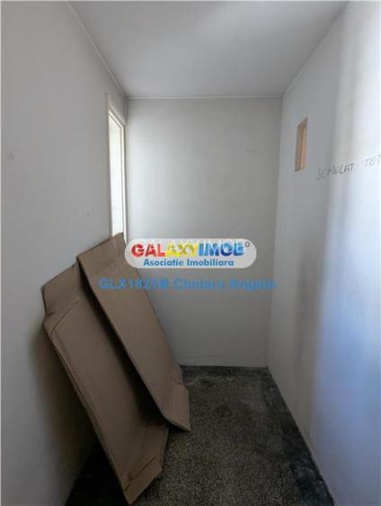 Unirii apartament 7 camere,suprafata utila 198 mp,stare bună