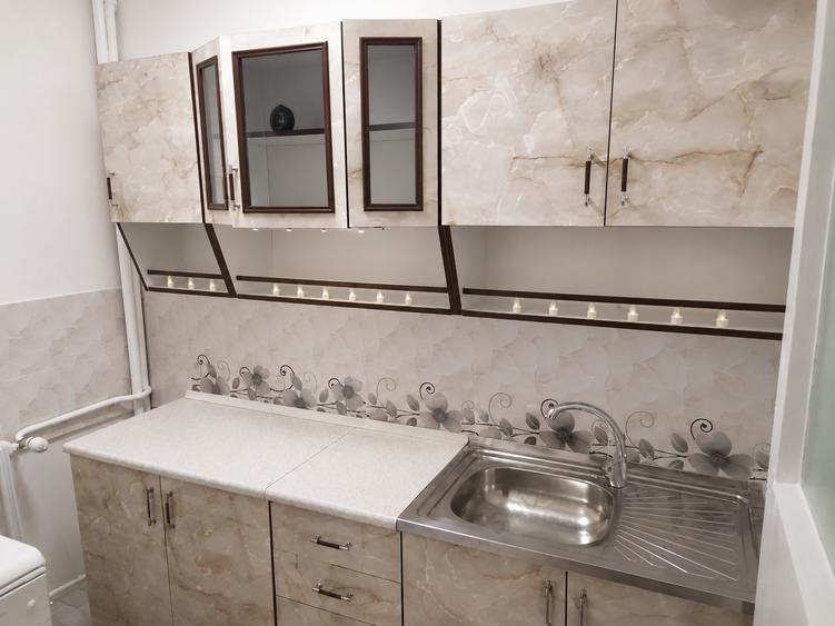 Apartament 1 camera de inchiriat zona Tatarasi
