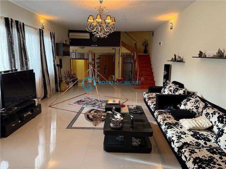 Royal Imobiliare - Vanzare Vila zona Gageni