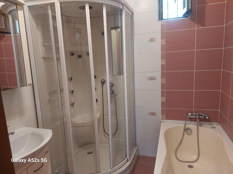 Casa 5 Camere/ Bucurestii noi/ Metrou 5 min/ Centrala/ Parcare