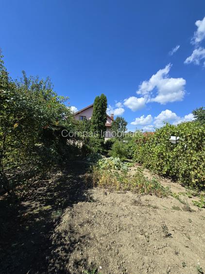 Casă de vânzare cu 4 camere, garaj și teren de 766 mp – Sărata, Piatra Neamț - 3