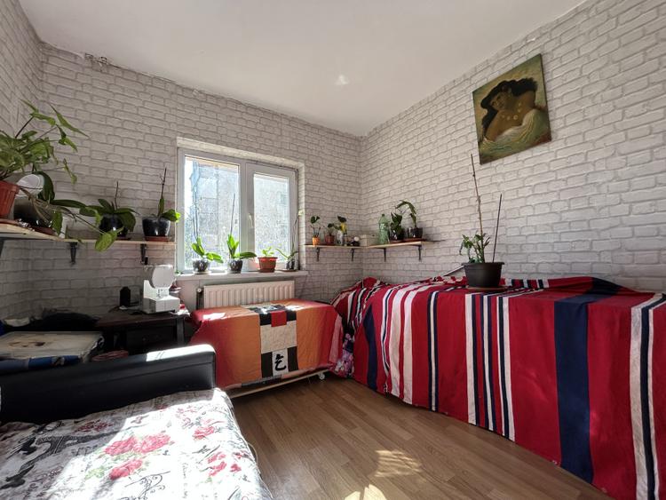 Apartament 4 camere, decomandat, etajul 1, 2 bai, zona Steaua