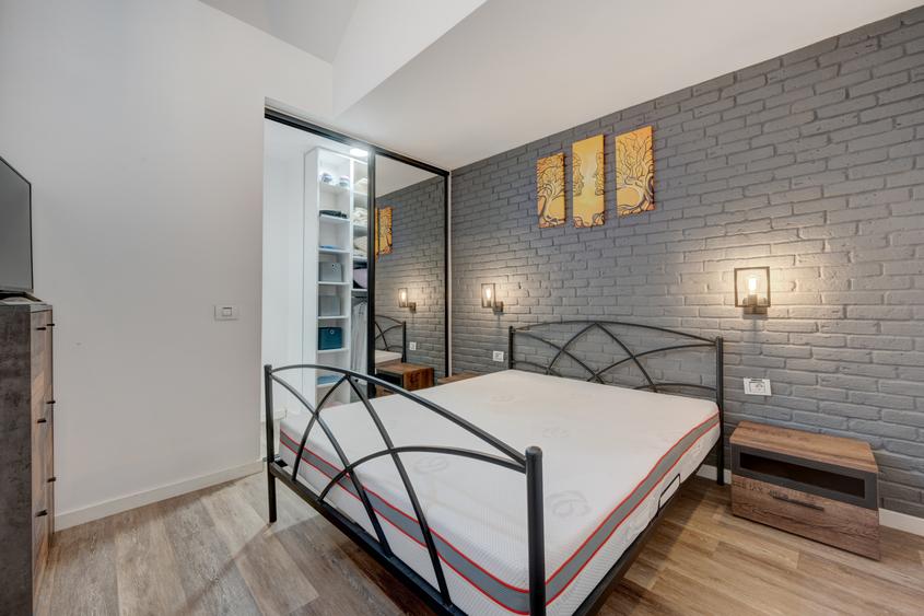 Loft Urban Intrare proprie 64 mp utili |Reconfigurat în 2017 Mobilat Mobexpert