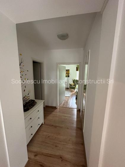 Casă / Vilă cu 5 camere zona Lunei - 27