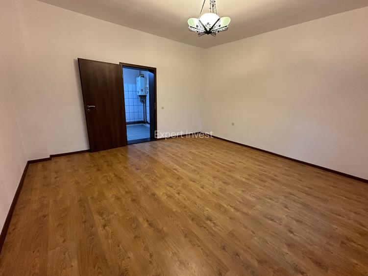 Casa 2 camere singur in curte - teren 900 mp - Sibiu - str. Nicolae Iorga - 10
