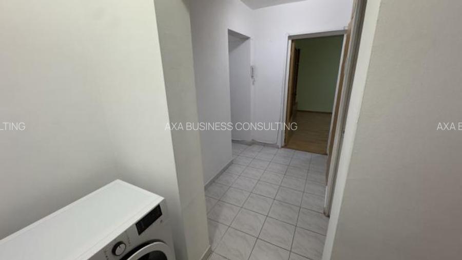 Brancoveanu Metrou(la 5 minute)2 camere decomandat,etaj 4,cu 2 balcoane,boiler