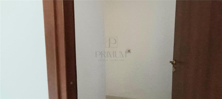 Spatiu comercial cu intrare din strada - Central