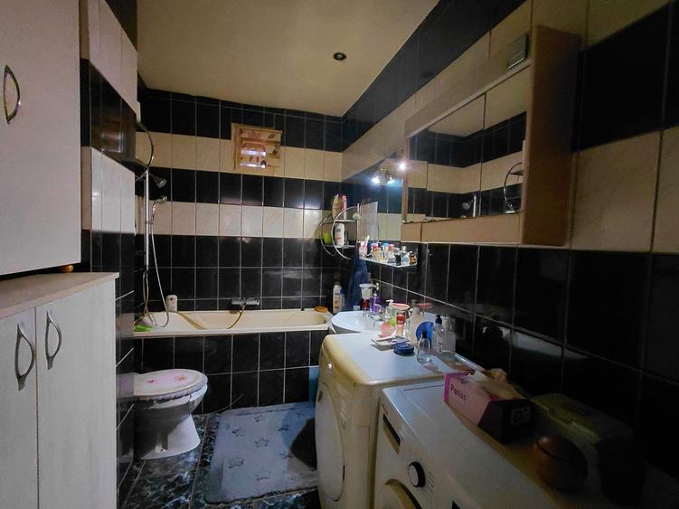 Casa de vanzare 4 camere si teren de 1100m2 Sura Mare, Sibiu