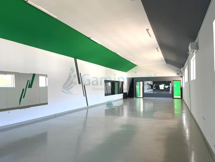 Spatiu comercial de inchiriat in Nojorid, zona centrala cu vizibilitate, Bihor