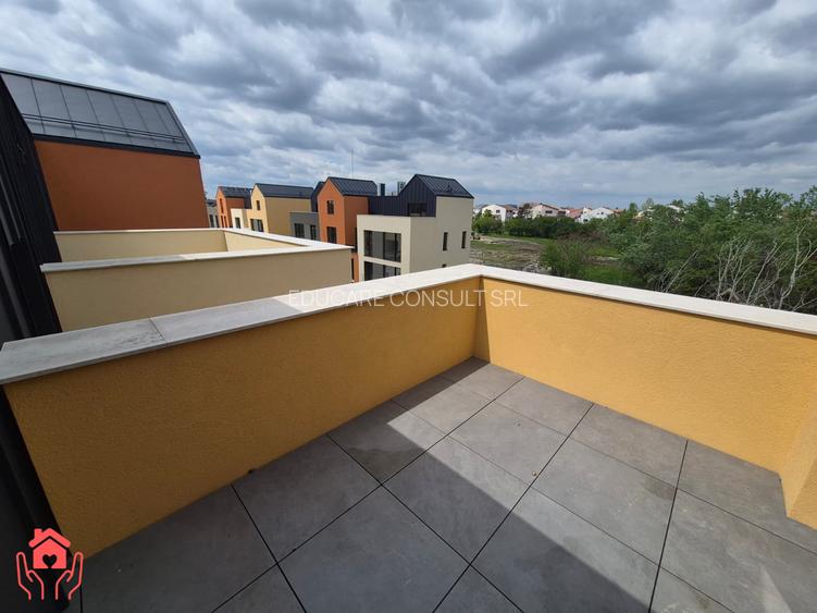 METROU LAMINORULUI (The Meadows)- Vila cu vedere catre lac, ne/mobilata luxury! - 29