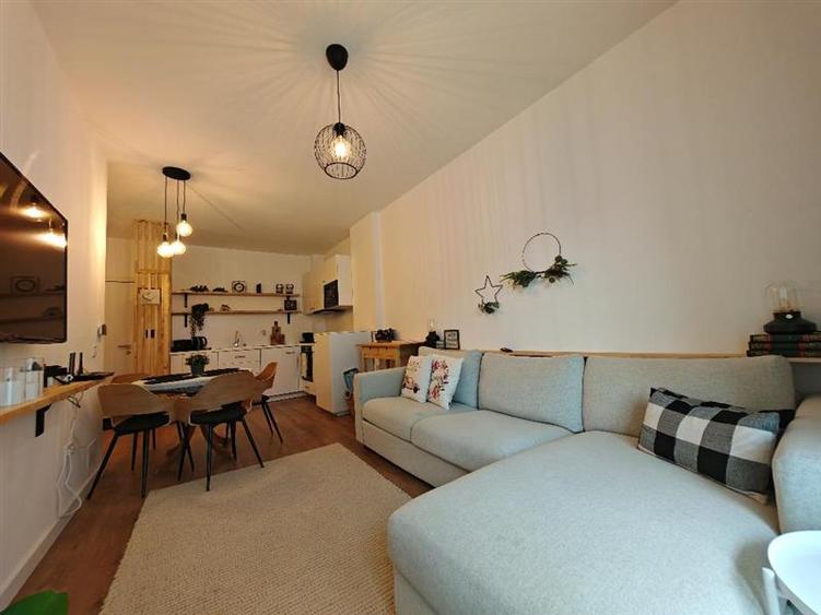 Inchiriem Apartament 2 Camere, Mobilat, Studio, Tractorul