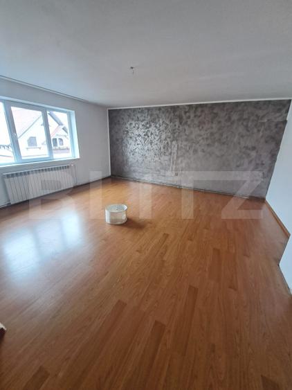Apartament spațios în casă, Brașov – zonă liniștită, aproape de centru