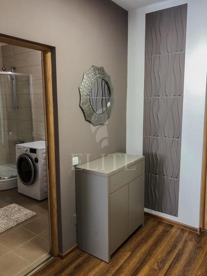 Apartament 2 camere în zona MODENA