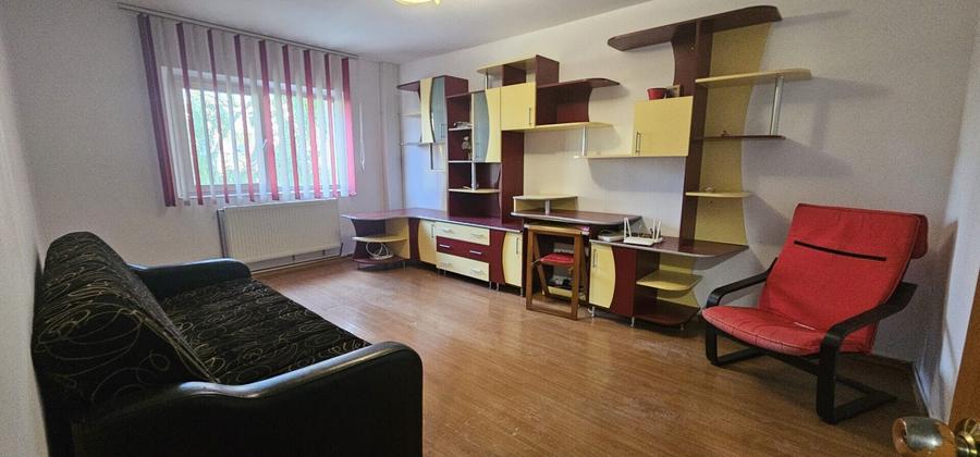 Apartament de inchiriat 2 camere decomandate Nicolina 2