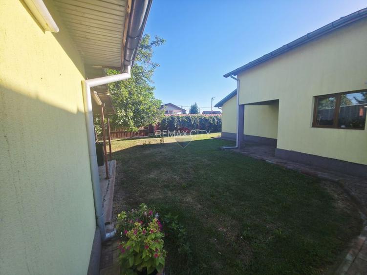 Casă / Vilă cu 5 camere de vânzare