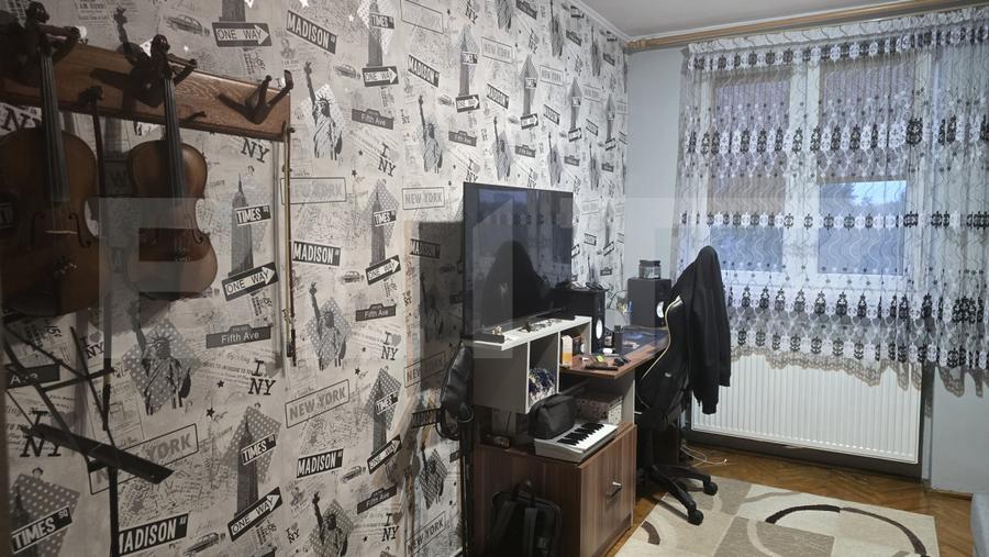 Apartament de vanzare, cu 3 camere, 66 mp, zona Burdea