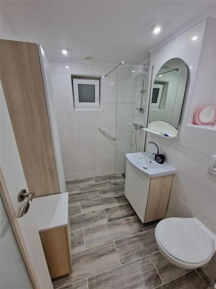 Apartament decomandat cu 3 camere 2 bai in Terezian