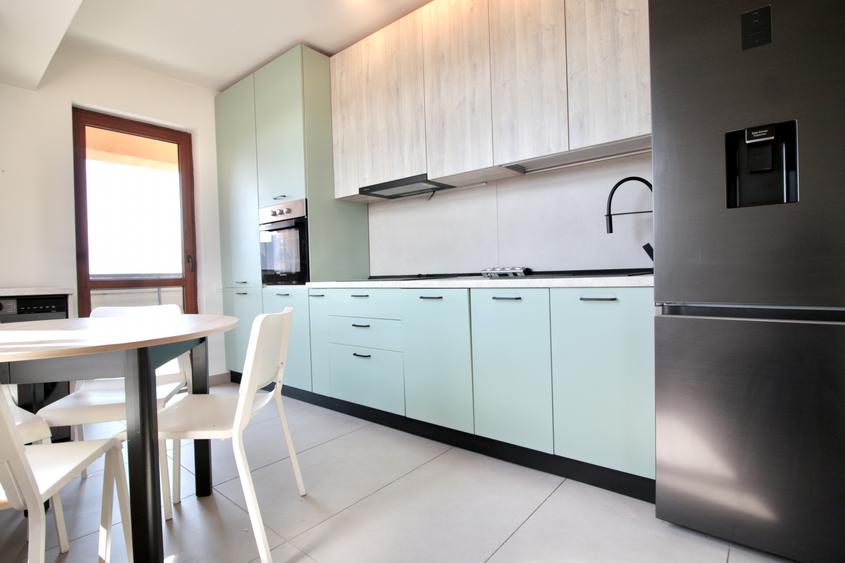 BRANCOVEANU METROU-MARTISOR, APARTAMENT 93 MP, CU TERASA 17 MP SI PARCARE!