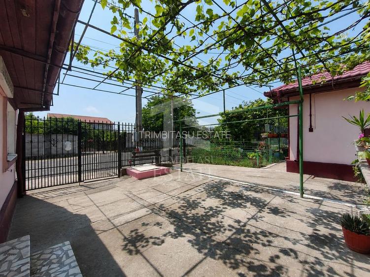 CASA POIANA | PANOURI SOLARE | TEREN 800 MP