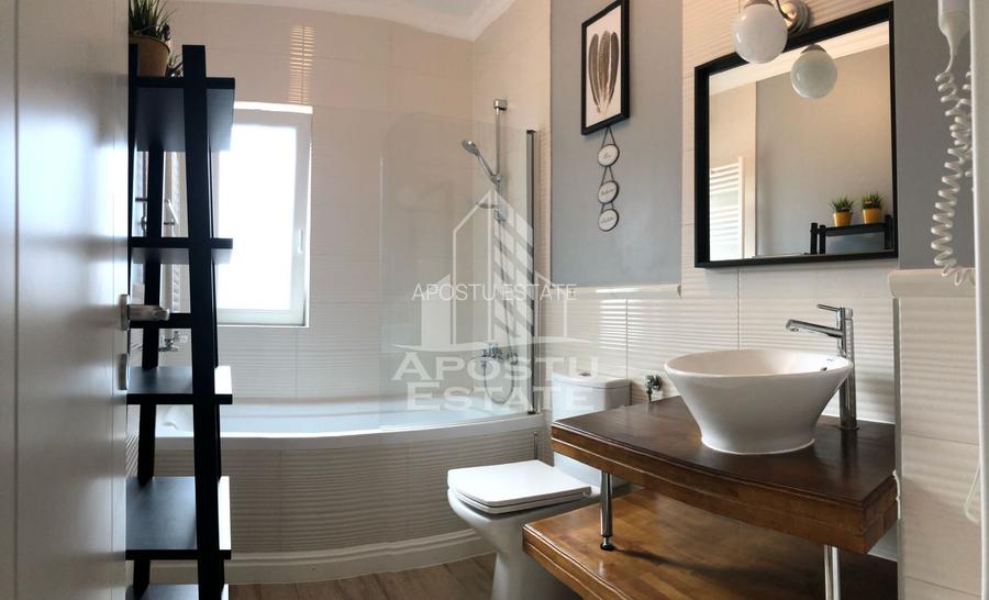 Apartament cu 3 camere de vânzare , Loc de parcare , Dumbravita - 13