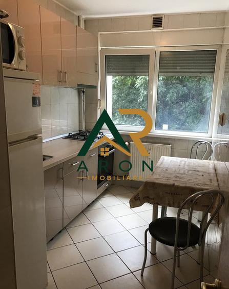 2 Camere de inchiriat | Cantemir- P-ta Unirii | Metrou