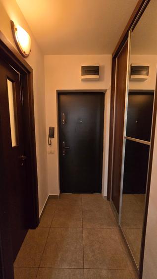 Inchiriere garsoniera langa metrou Costin Georgian, mobilata si utilata, etaj 4