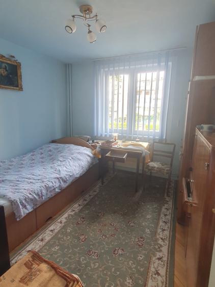 DE VANZARE AP 3 CAMERE CALEA BUCURESTI